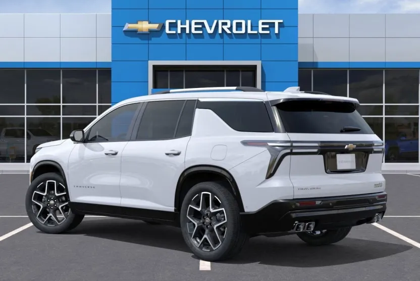 2026 Chevrolet Traverse High Country photo 1