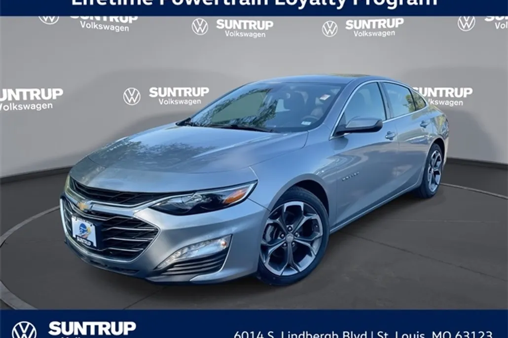 2023 Chevrolet Malibu 1LT photo 1