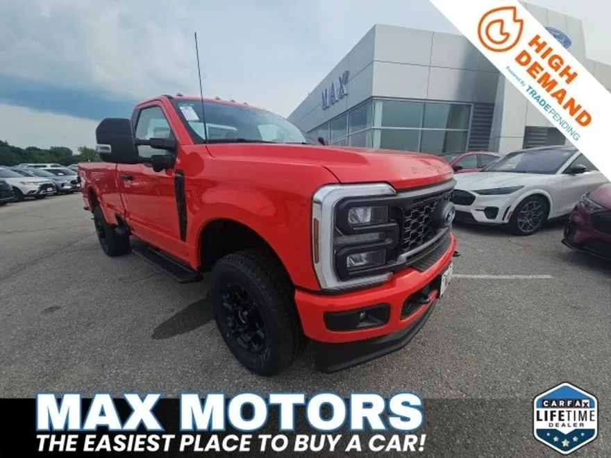2025 Ford F-350 XL photo 1
