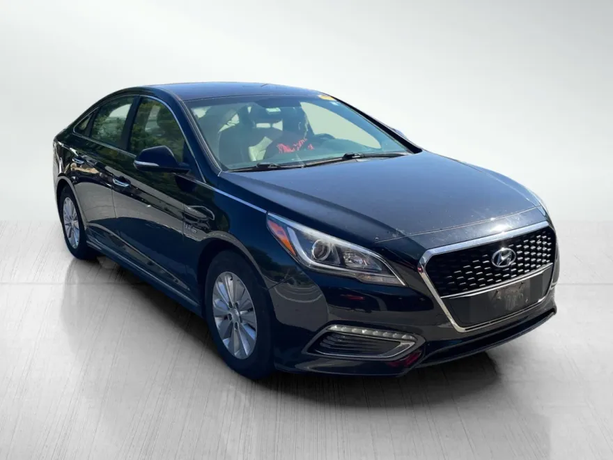 2017 Hyundai Sonata Hybrid SE photo 1