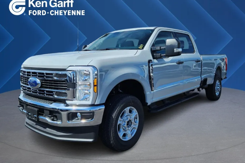 2026 Ford F-350 XL photo 1