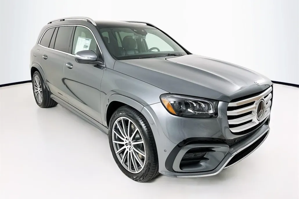 2025 Mercedes Benz GLS 450 4MATIC photo 1