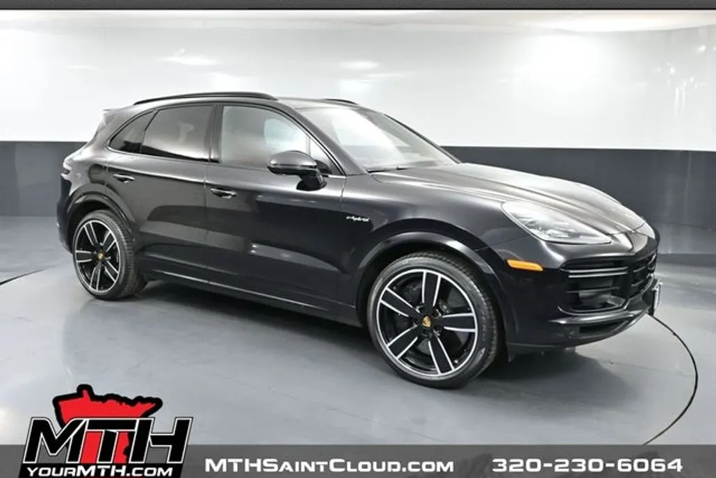 2022 Porsche Cayenne E-Hybrid Turbo S photo 1