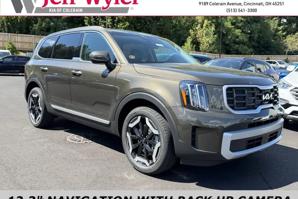 2025 Kia Telluride S photo 1