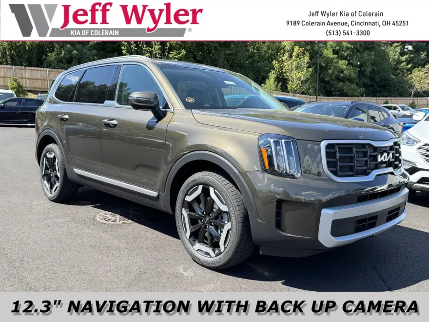 2025 Kia Telluride S photo 1