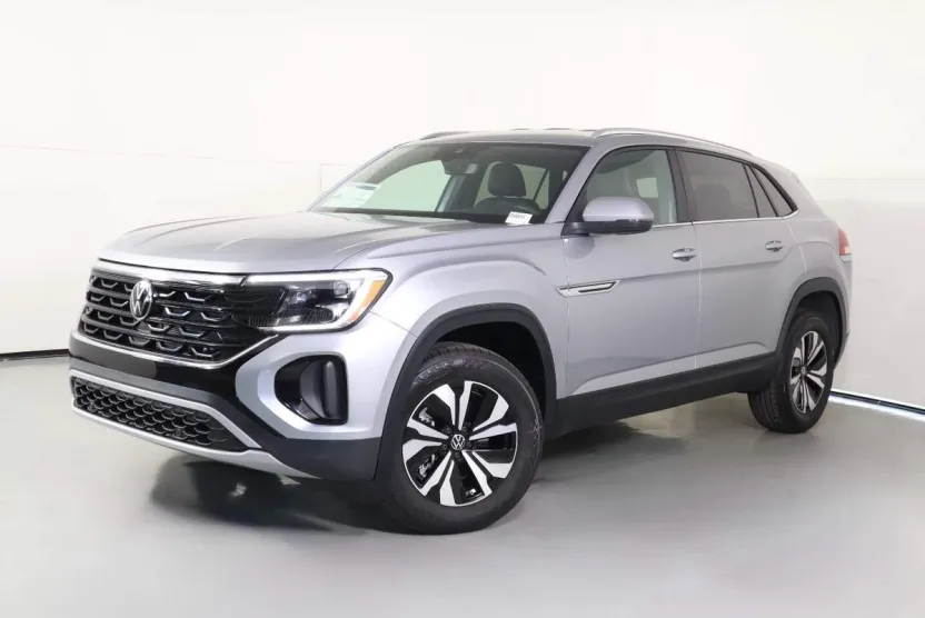 2026 Volkswagen Atlas Cross Sport SE photo 1