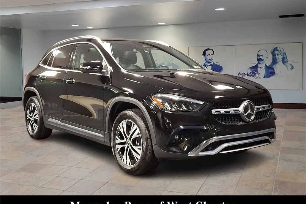 2025 Mercedes Benz GLA 250 4MATIC photo 1