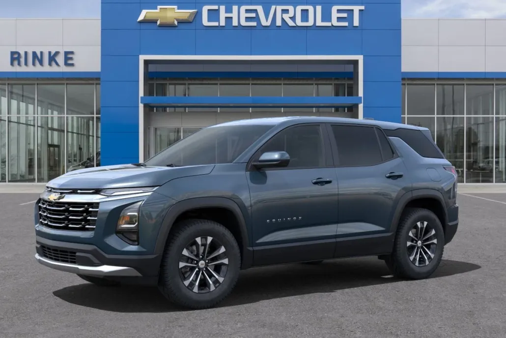 2026 Chevrolet Equinox LT photo 1