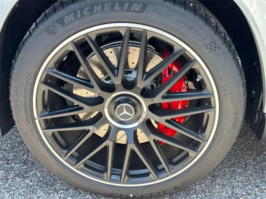2025 Mercedes Benz GLS 63 AMG 4MATIC photo 1