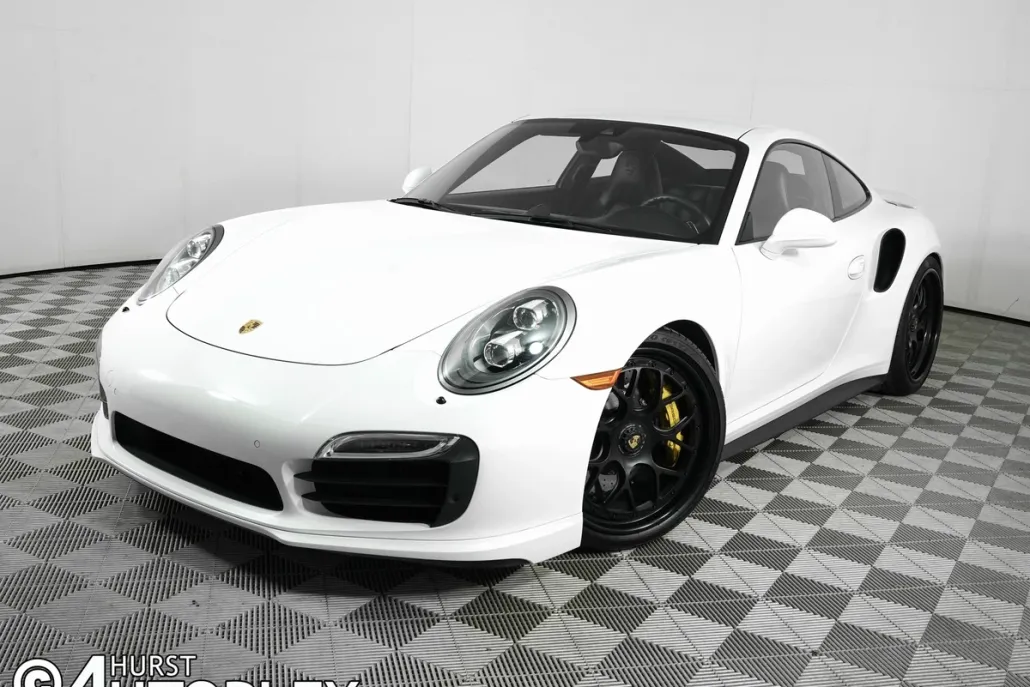 2014 Porsche 911 Turbo S photo 1