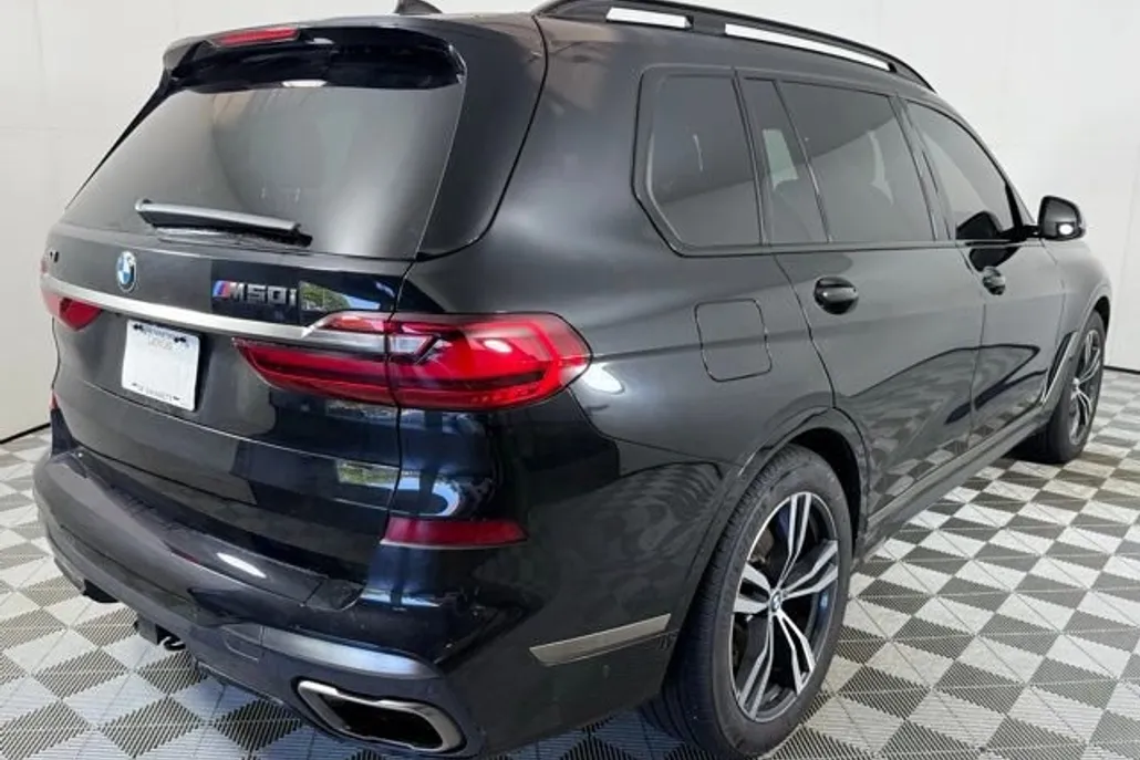 2022 Bmw X7 M50i photo 1