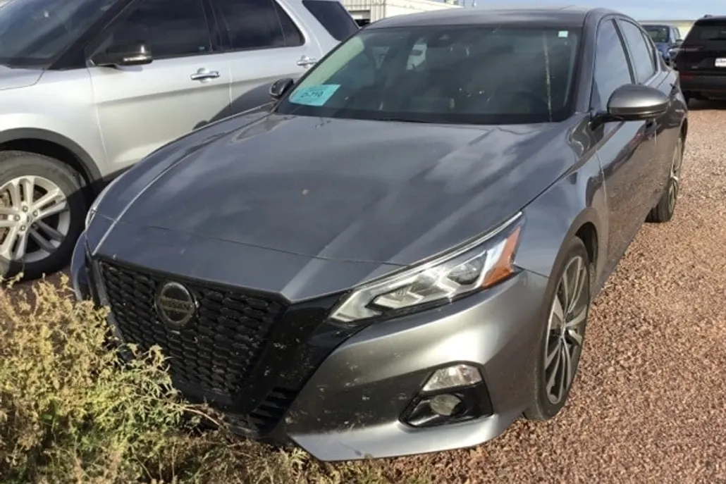 2020 Nissan Altima 2.5 SL photo 1