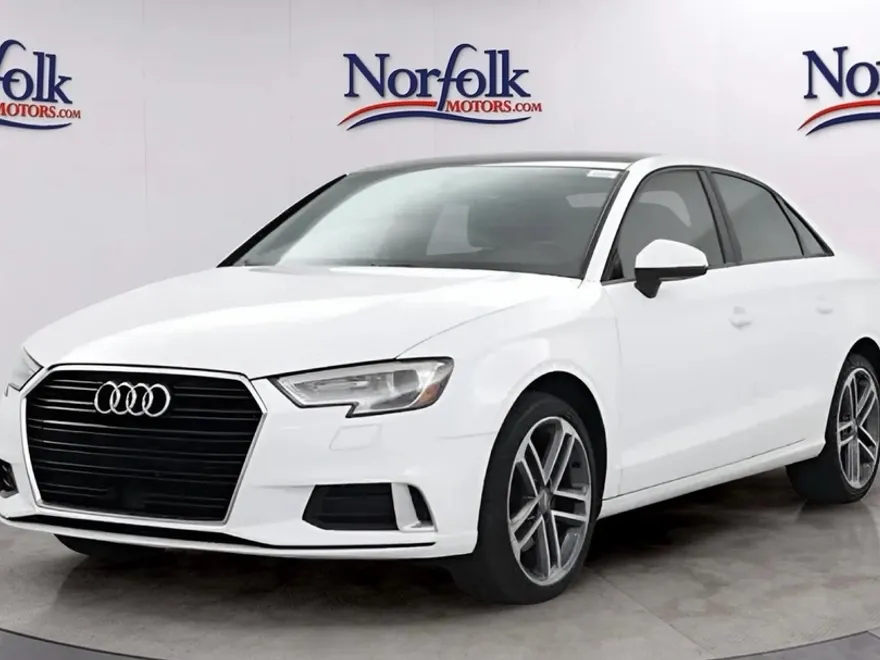 2016 Audi A3 2.0T Quattro Premium Plus photo 1