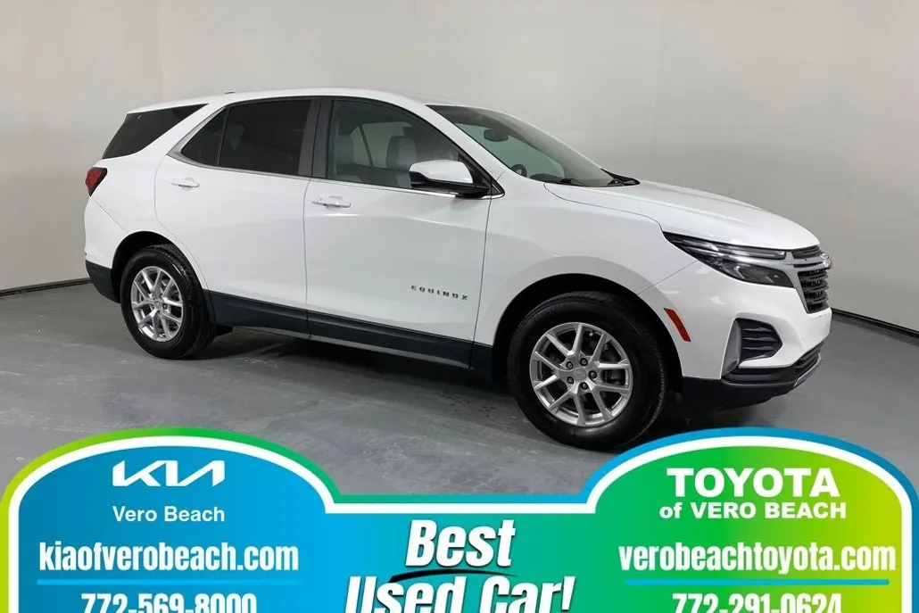 2023 Chevrolet Equinox LT photo 1