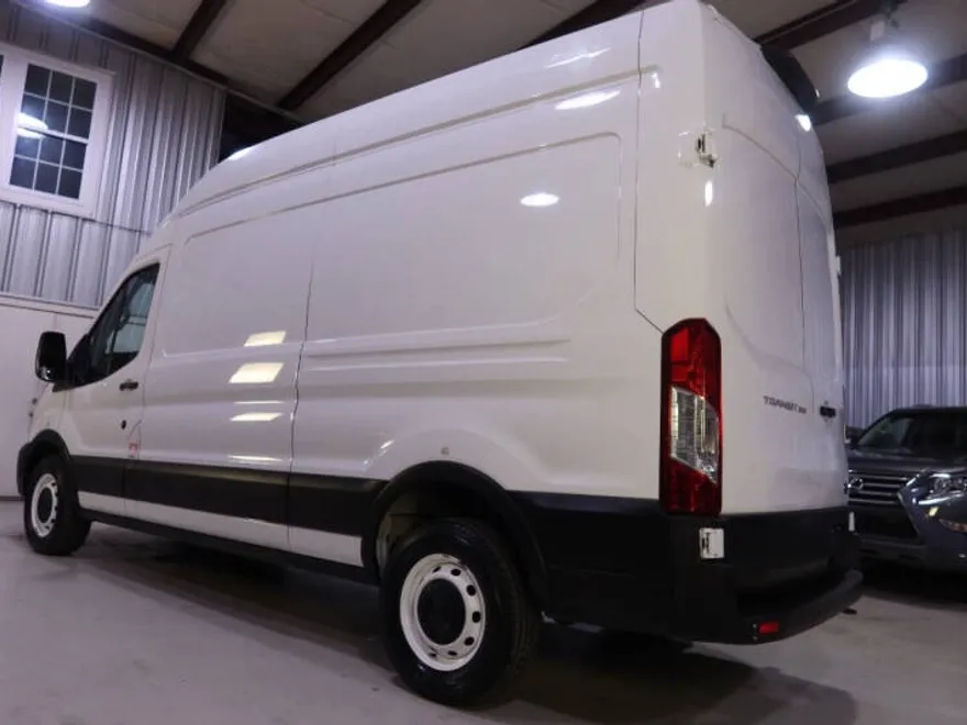 2021 Ford Transit Cargo Van photo 1