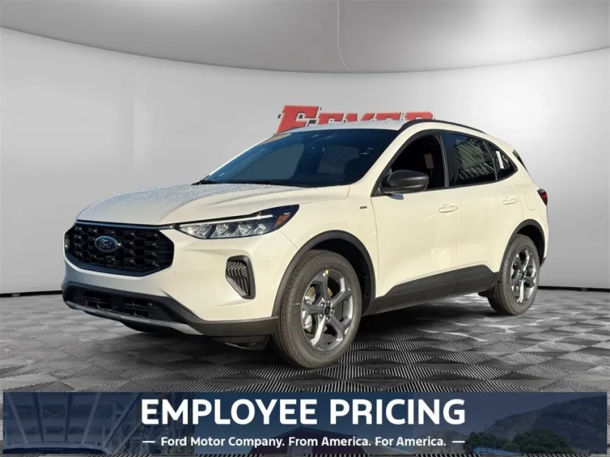2025 Ford Escape Hybrid ST-Line photo 1
