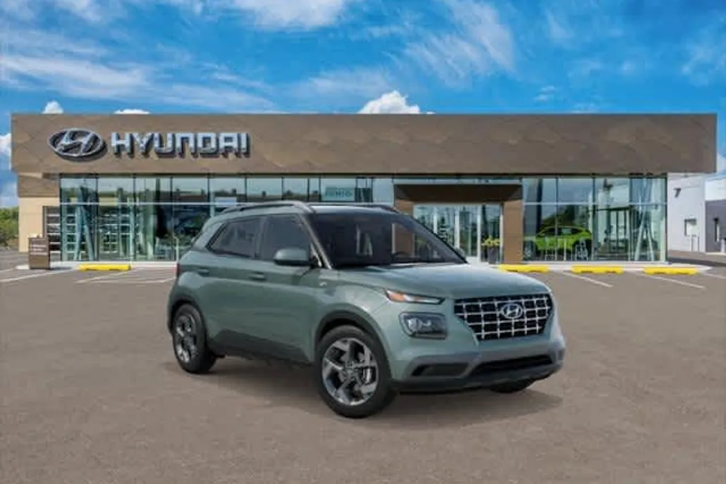 2025 Hyundai Venue SEL photo 1