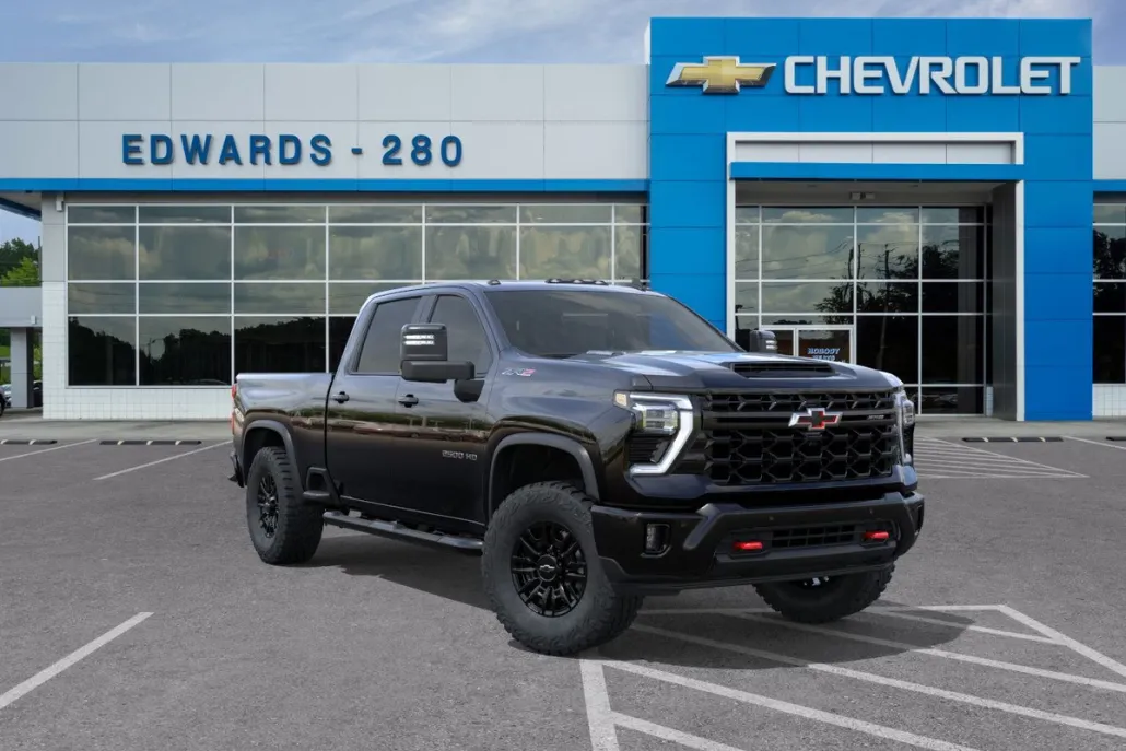 2026 Chevrolet Silverado 2500HD ZR2 photo 1