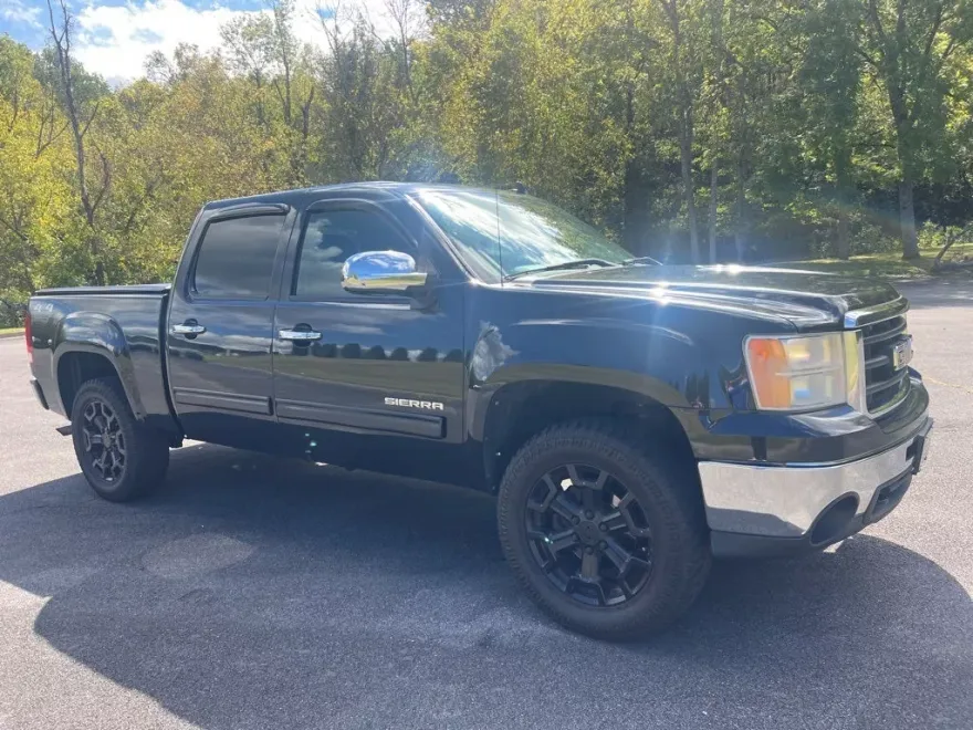 2010 Gmc Sierra 1500 SL photo 1