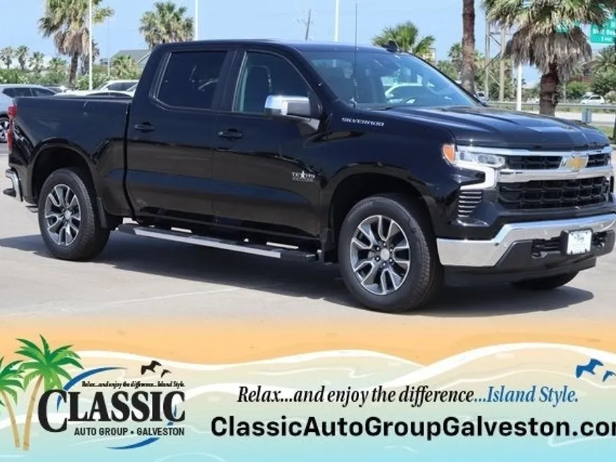 2025 Chevrolet Silverado 1500 LT photo 1