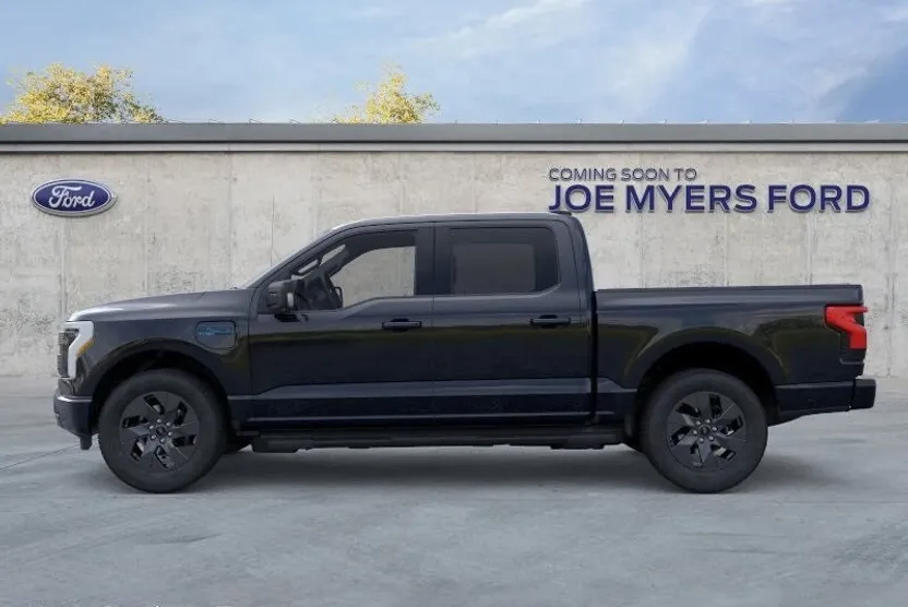 2025 Ford F-150 Lightning photo 1