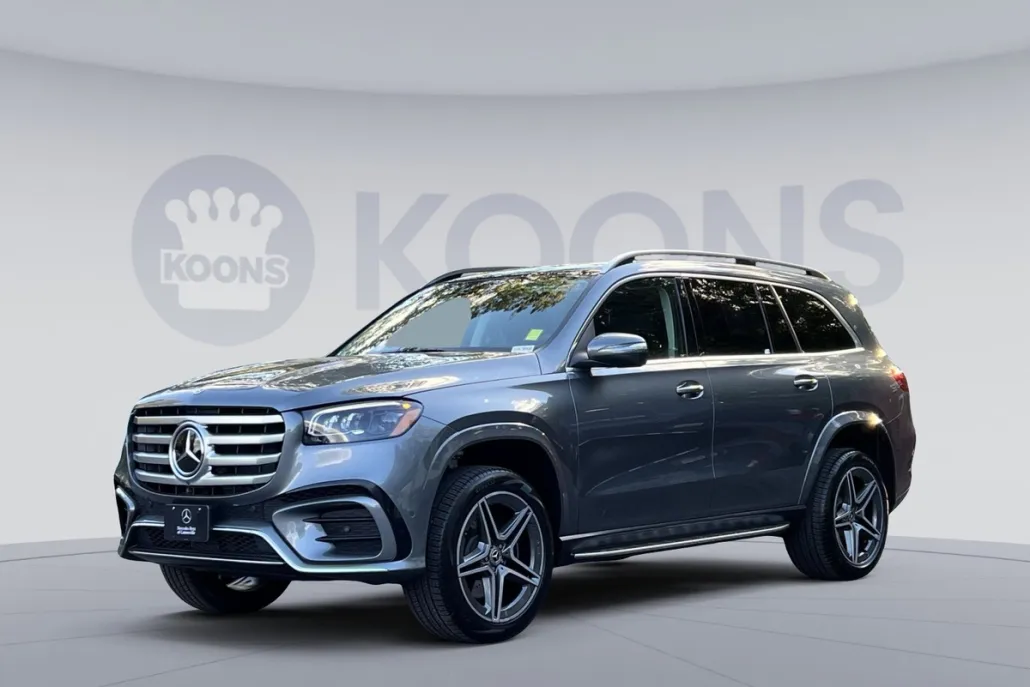 2026 Mercedes Benz GLS 450 4MATIC photo 1