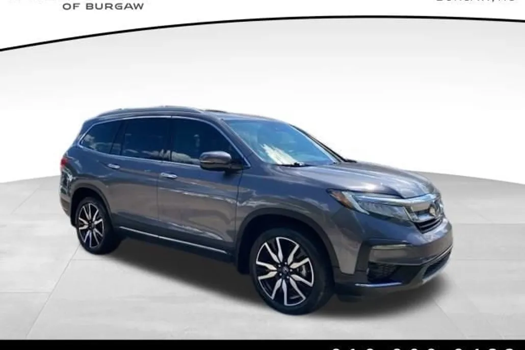 2021 Honda Pilot Touring photo 1