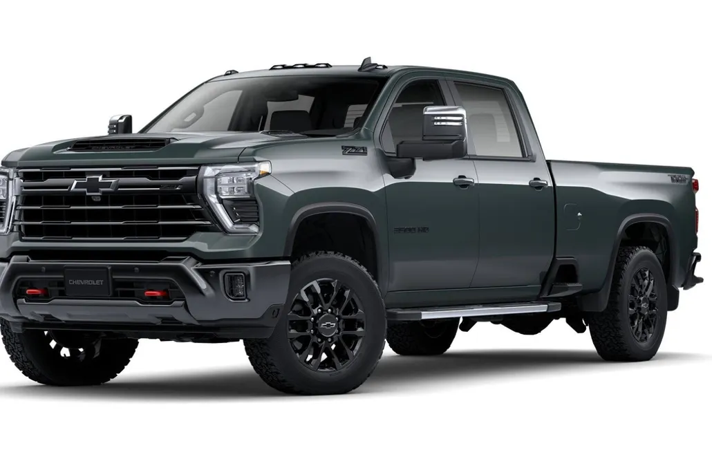 2025 Chevrolet Silverado 3500HD LT photo 1
