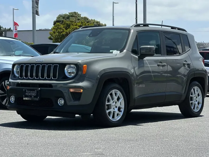 2021 Jeep Renegade Latitude photo 1
