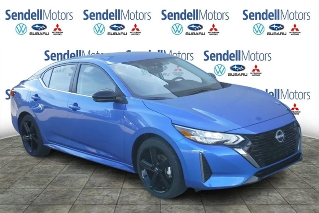 2024 Nissan Sentra SR photo 1