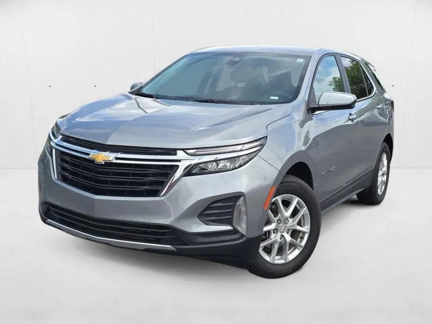 2024 Chevrolet Equinox photo 1