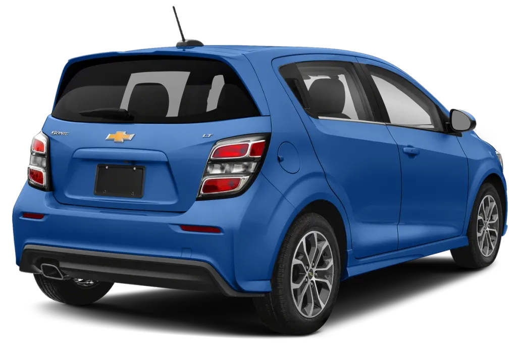 2019 Chevrolet Sonic LT photo 1