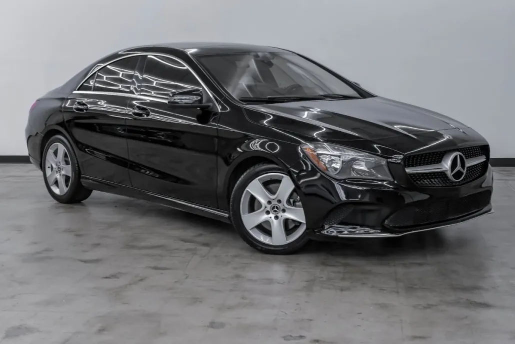 2019 Mercedes Benz CLA 250 photo 1
