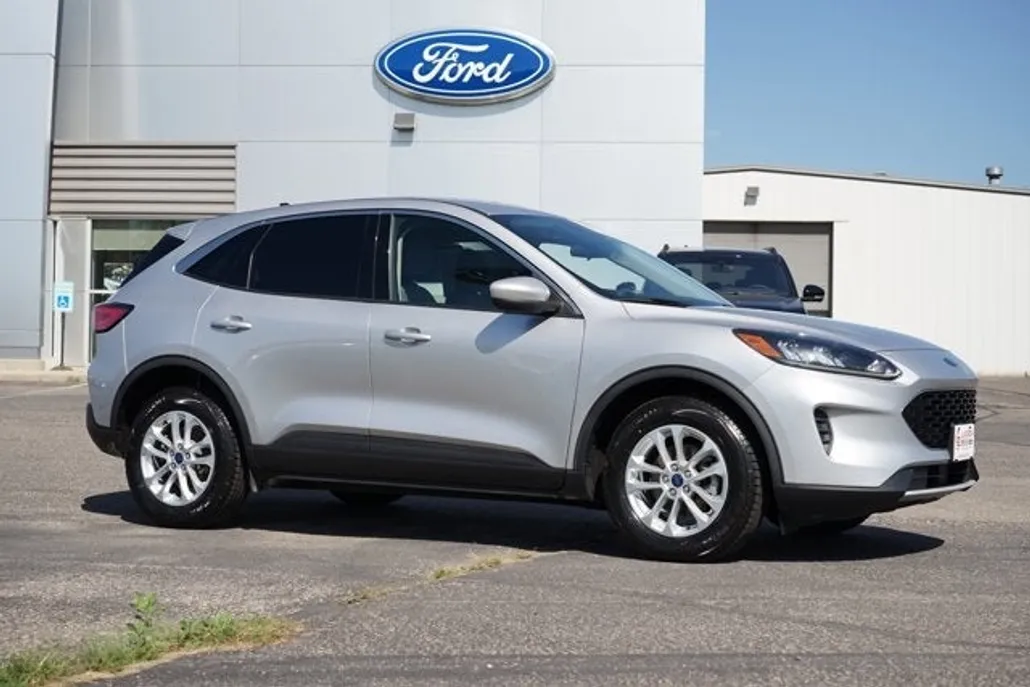 2020 Ford Escape SE photo 1