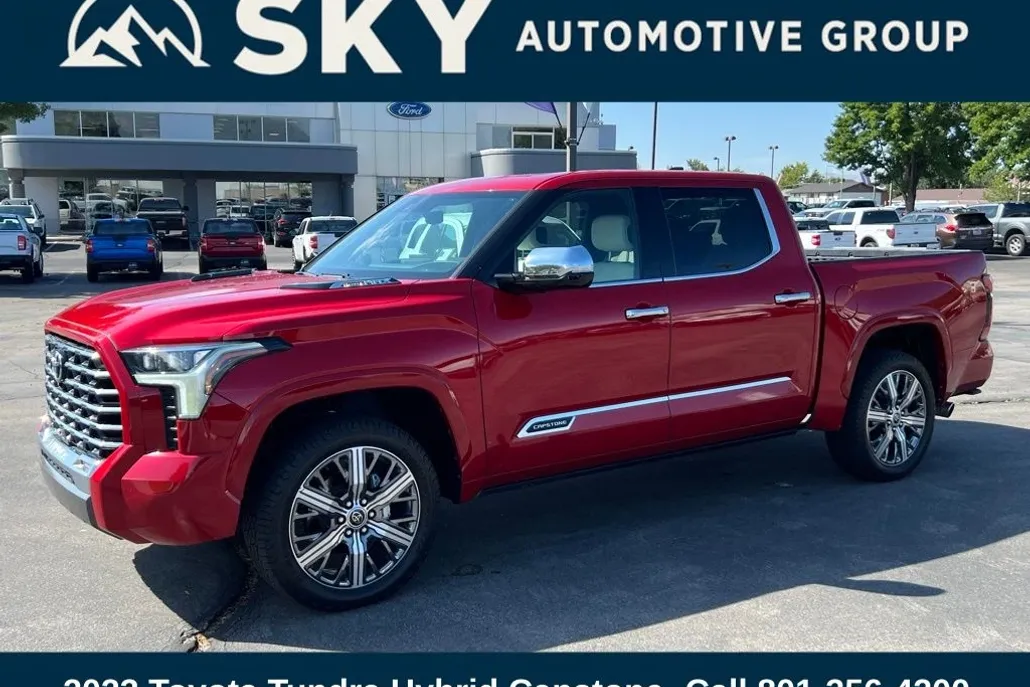 2023 Toyota Tundra CapStone CrewMax photo 1