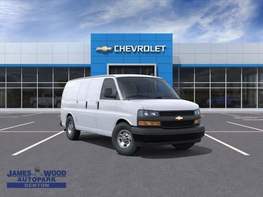 2025 Chevrolet Express Cargo 2500 Base photo 1