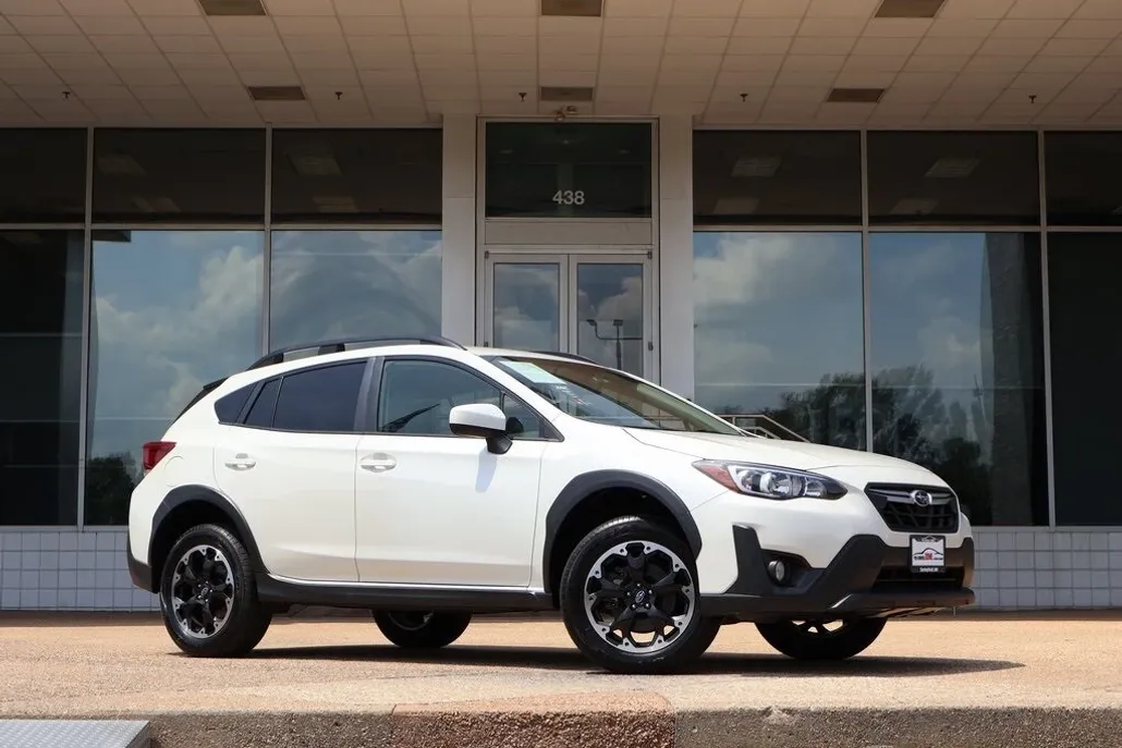 2023 Subaru Crosstrek Premium photo 1