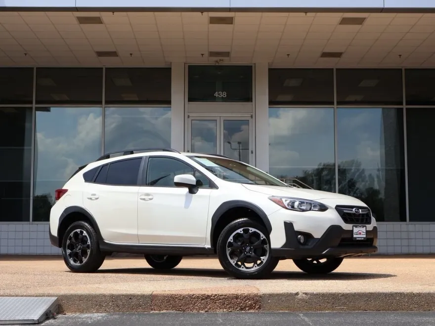 2023 Subaru Crosstrek Premium photo 1