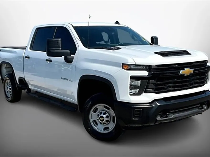 2024 Chevrolet Silverado 2500HD photo 1