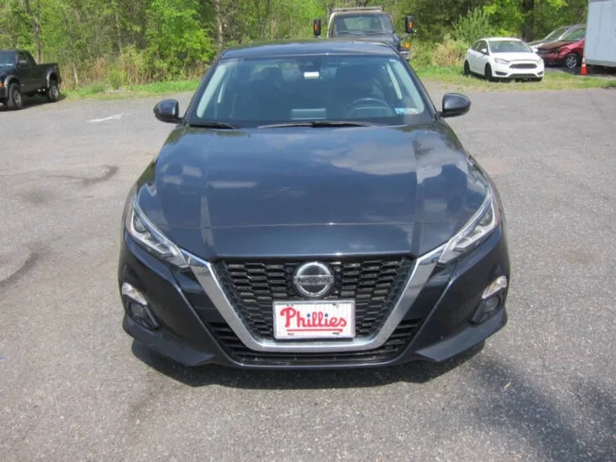2019 Nissan Altima 2.5 SV photo 1