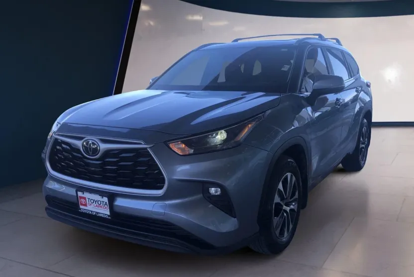 2023 Toyota Highlander XSE photo 1