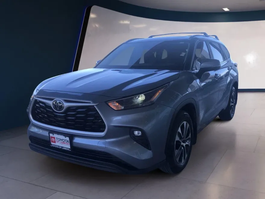 2023 Toyota Highlander XSE photo 1