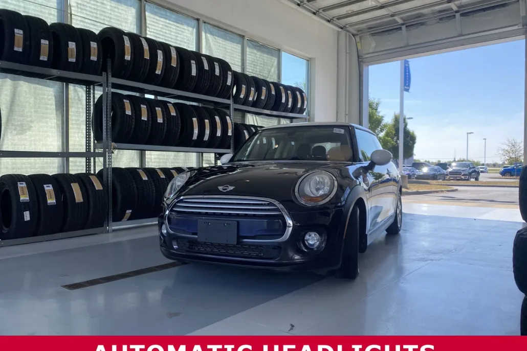 2015 Mini Cooper Hardtop 2 Door photo 1