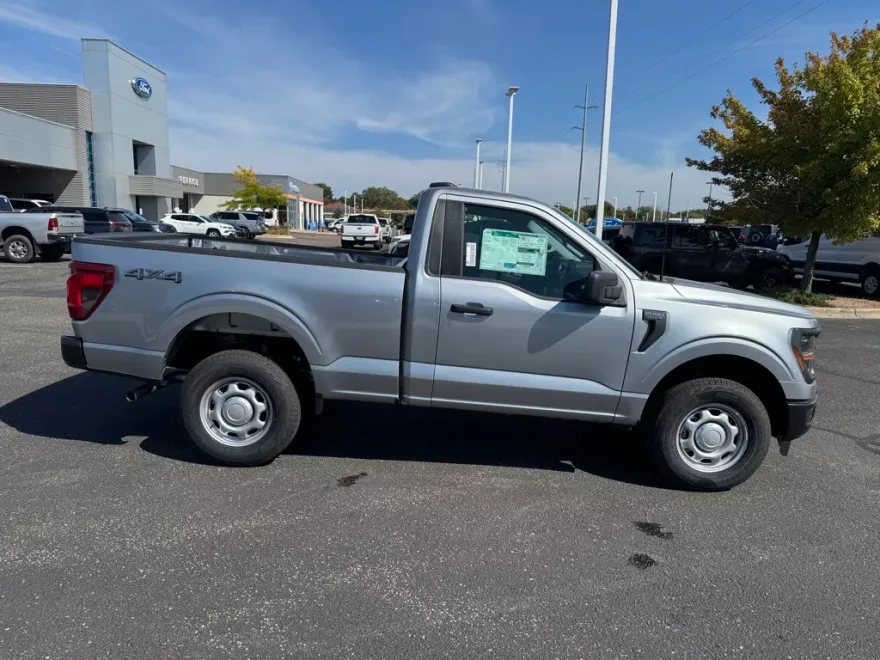 2025 Ford F-150 XL photo 1