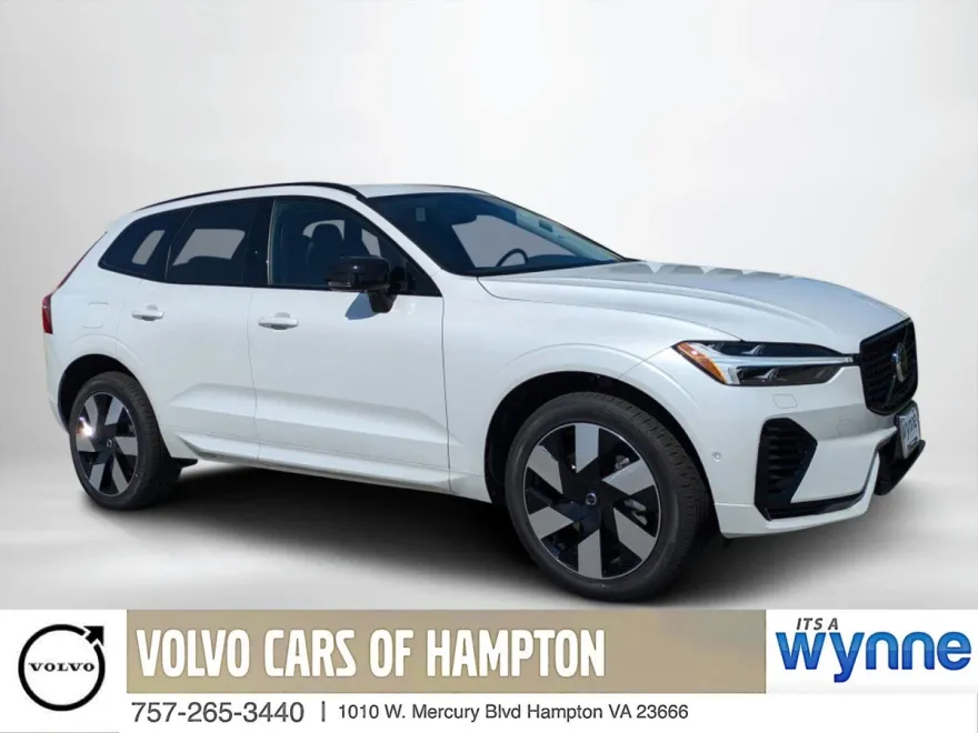 2025 Volvo XC60 Hybrid T8 Plus photo 1