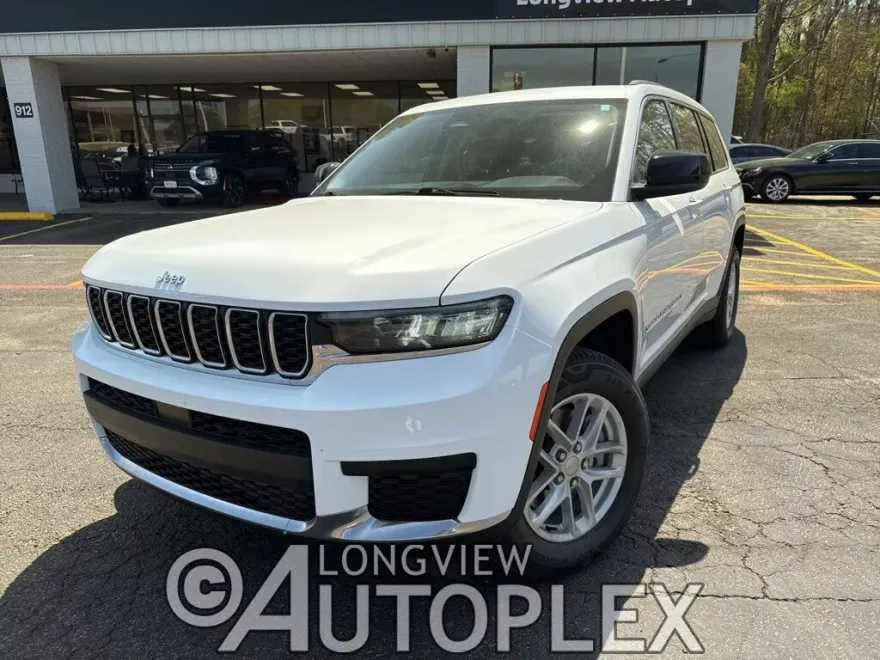 2022 Jeep Grand Cherokee L photo 1