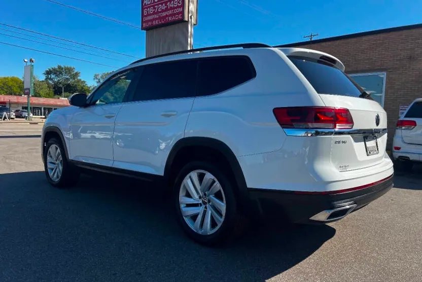 2021 Volkswagen Atlas V6 SE photo 1