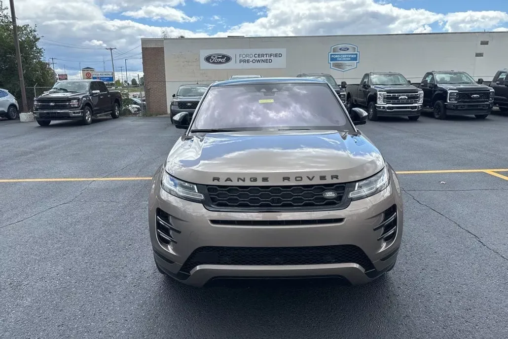 2020 Land Rover Range Rover Evoque S photo 1