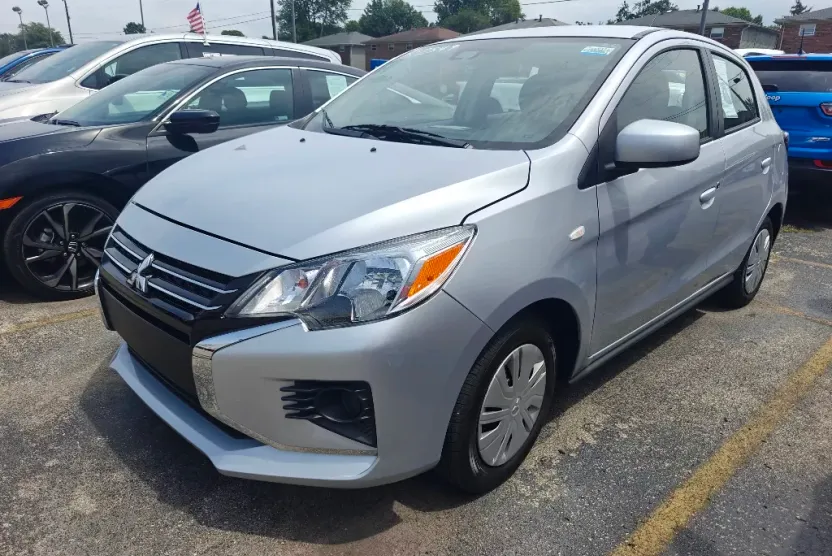 2024 Mitsubishi Mirage ES photo 1