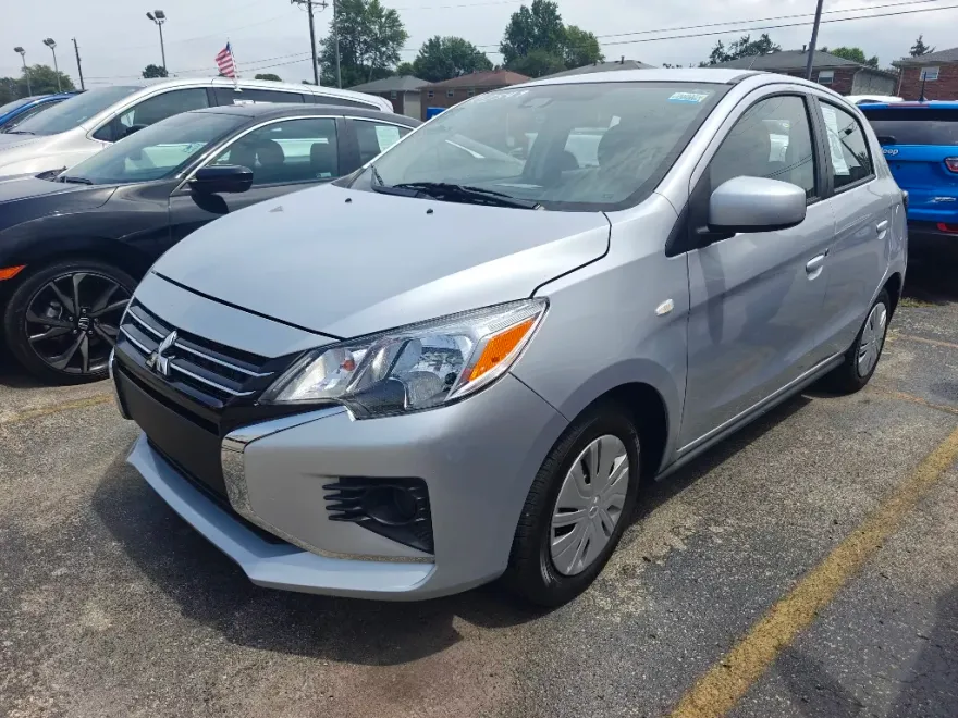 2024 Mitsubishi Mirage ES photo 1